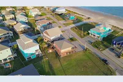 2691 Gillespie, Crystal Beach, TX 77650 - Photo 38