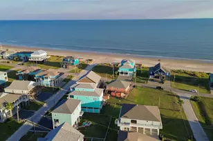 2691 Gillespie, Crystal Beach, TX 77650 - Photo 30