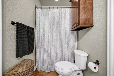 1016 Shady Oaks Drive, Angleton, TX 77515 - Photo 30
