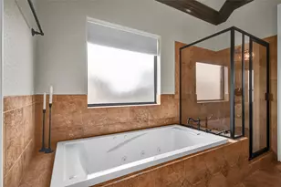 1016 Shady Oaks Dr, Angleton, TX 77515 - Photo 24