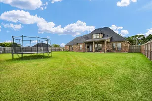 1016 Shady Oaks Dr, Angleton, TX 77515 - Photo 40