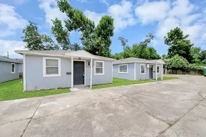 3914 Hoffman Street #B, Houston, TX 77026 - Photo 2