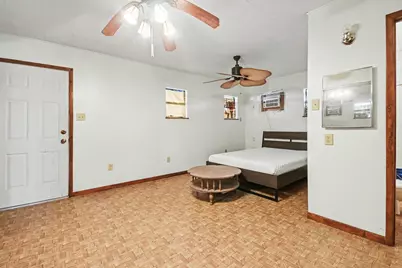 10518 Ocean Drive, Beach City, TX 77523 - Photo 22