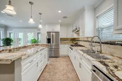 1963 W McKinney Street, Houston, TX 77019 - Photo 22