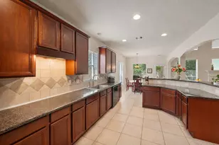 20018 Rene Creek Ct, Spring, TX 77388 - Photo 10