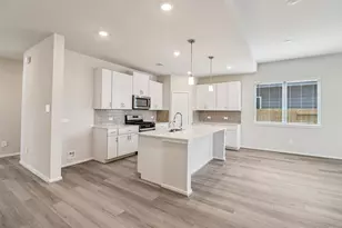 8214 Blackwell Cv Dr, Baytown, TX 77523 - Photo 4