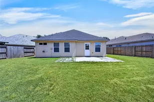 20023 Ravenmeadow Ln, Katy, TX 77449 - Photo 6