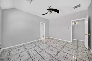 20023 Ravenmeadow Ln, Katy, TX 77449 - Photo 10