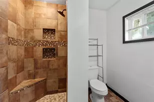 307 County Rd 6021, Dayton, TX 77535 - Photo 20