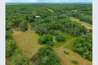 5641 County Road 14, Hallettsville, TX 77964 - Photo 4