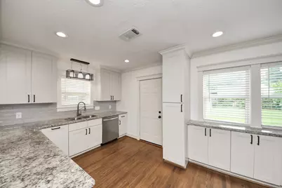 609 Reid Street, Houston, TX 77022 - Photo 20