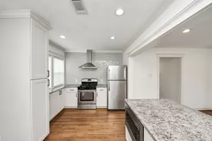 609 Reid St, Houston, TX 77022 - Photo 14