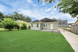 609 Reid St, Houston, TX 77022 - Photo 42