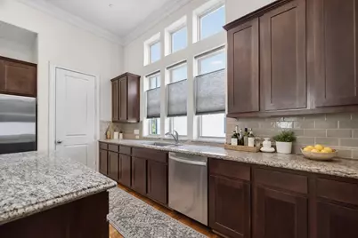 705 Delano Street, Houston, TX 77003 - Photo 18