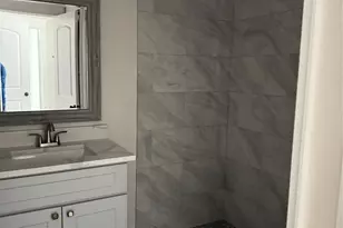 5924 Honeysuckle Dr, Houston, TX 77087 - Photo 20