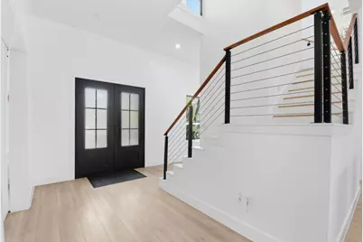 3859 Tartan Lane, Houston, TX 77025 - Photo 8