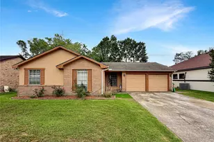 5223 Heathercrest St, Houston, TX 77045 - Photo 1