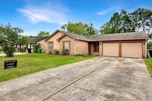 5223 Heathercrest St, Houston, TX 77045 - Photo 6