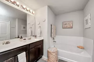 3030 Dripping Springs Ct, Katy, TX 77494 - Photo 12
