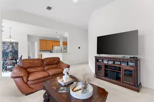 147 Linton Downs Pl, The Woodlands, TX 77382 - Photo 12