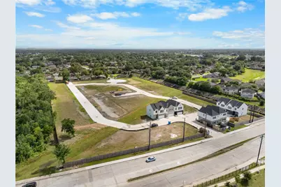 4011 Buffalo Moon Drive, Houston, TX 77045 - Photo 30
