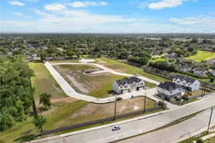4011 Buffalo Moon Dr, Houston, TX 77045 - Photo 30