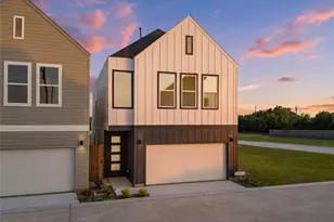 4011 Buffalo Moon Dr, Houston, TX 77045 - Photo 2