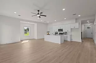 5844 Atkinson Cir, Orange, TX 77630 - Photo 6