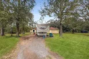 4585 Eaves Rd, Vidor, TX 77662 - Photo 6