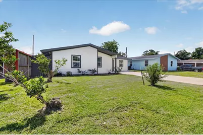 2114 Linden Creek Lane, Houston, TX 77017 - Photo 2