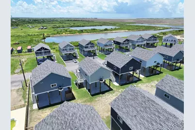 1032 Sunset Circle W, Crystal Beach, TX 77650 - Photo 46