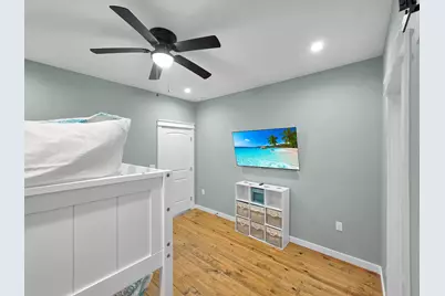 1032 Sunset Circle W, Crystal Beach, TX 77650 - Photo 24