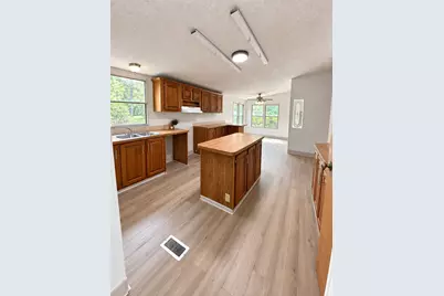 17682 Deer Glen West Drive, Conroe, TX 77302 - Photo 4