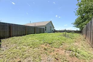 6735 Carlton Crst, San Antonio, TX 78253 - Photo 24