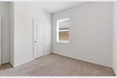 10642 Lost Maples Drive, Cleveland, TX 77328 - Photo 26