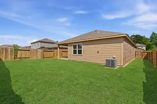 10642 Lost Maples Dr, Cleveland, TX 77328 - Photo 32