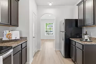 10642 Lost Maples Dr, Cleveland, TX 77328 - Photo 8