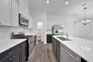 141 County Rd 5102B, Cleveland, TX 77327 - Photo 6