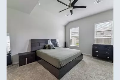 5619 Sandhill Oak Trail, Houston, TX 77066 - Photo 6