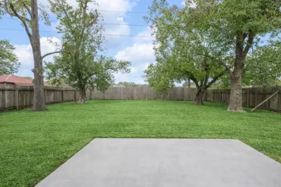 2723 N Brompton Drive, Pearland, TX 77584 - Photo 20