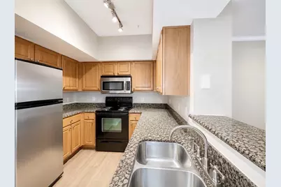 702 Hadley Street #0321, Houston, TX 77002 - Photo 4