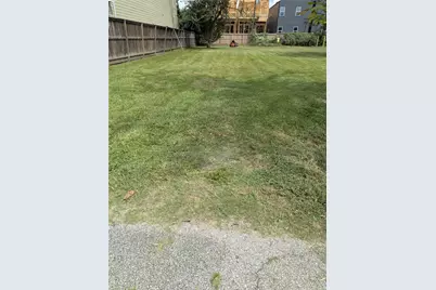 227 E 38th Street, Houston, TX 77018 - Photo 2