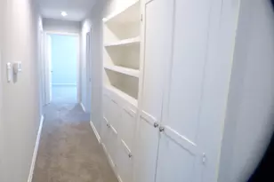 8715 Ilona Ln, Houston, TX 77025 - Photo 10