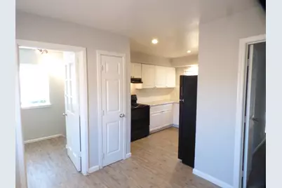 8715 Ilona Lane, Houston, TX 77025 - Photo 12