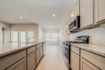 3919 Sugardale Street, Baytown, TX 77521 - Photo 18