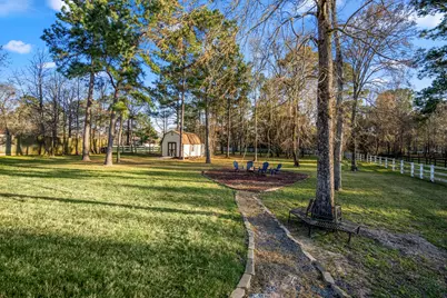 9048 Grand Lake Estates Drive, Montgomery, TX 77316 - Photo 38