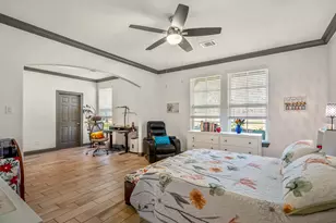 9048 Grand Lake Estates Dr, Montgomery, TX 77316 - Photo 8