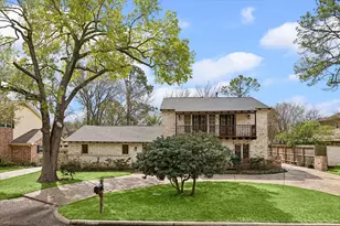 10835 Cranbrook Rd, Houston, TX 77042 - Photo 1