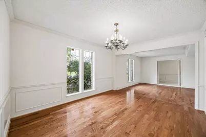 10835 Cranbrook Road, Houston, TX 77042 - Photo 6