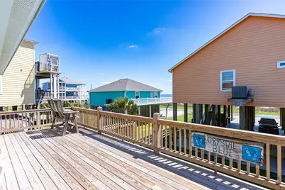 2592 Whitecap, Crystal Beach, TX 77650 - Photo 10